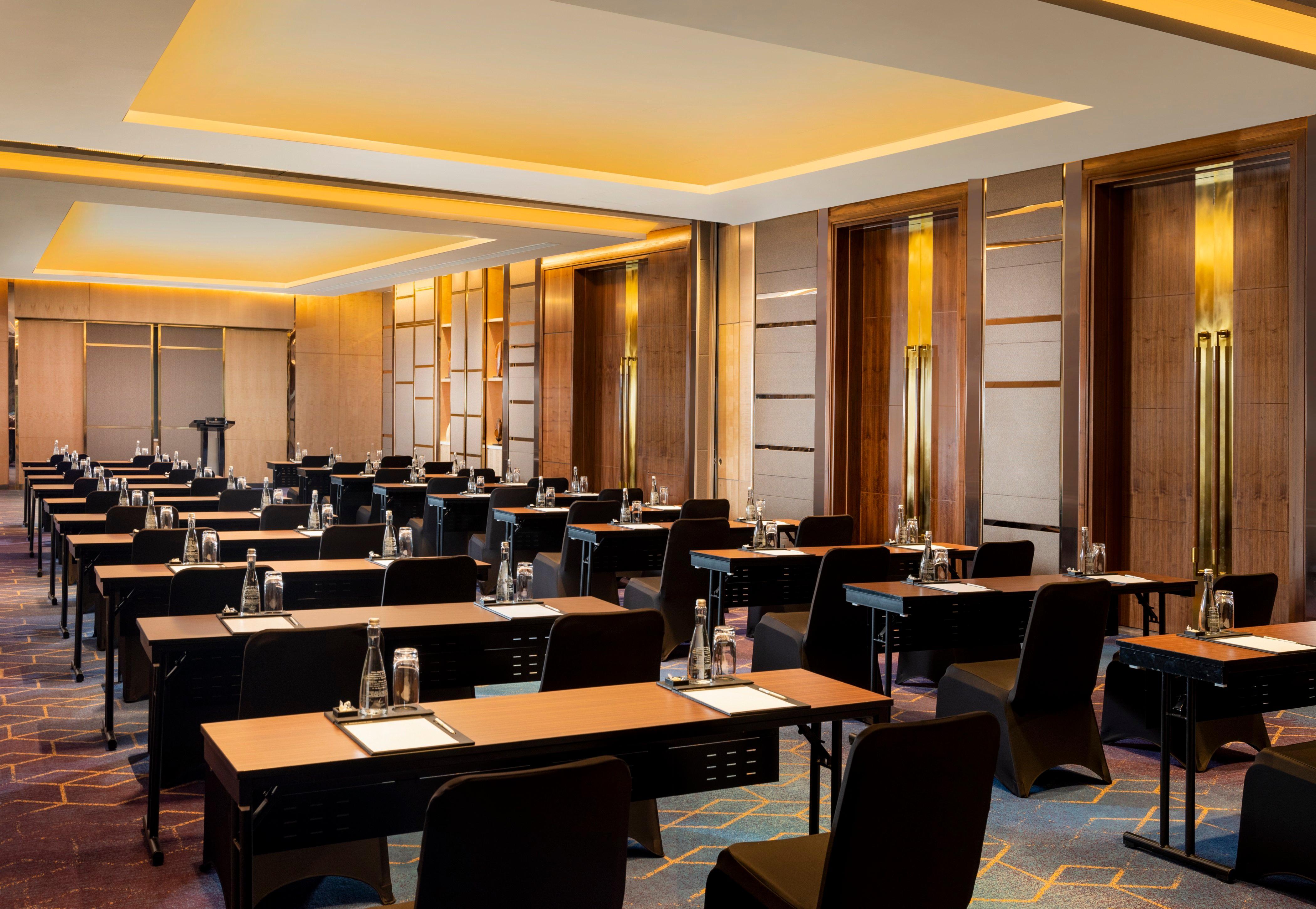 Intercontinental Hotels Jakarta Pondok Indah By Ihg Exterior photo