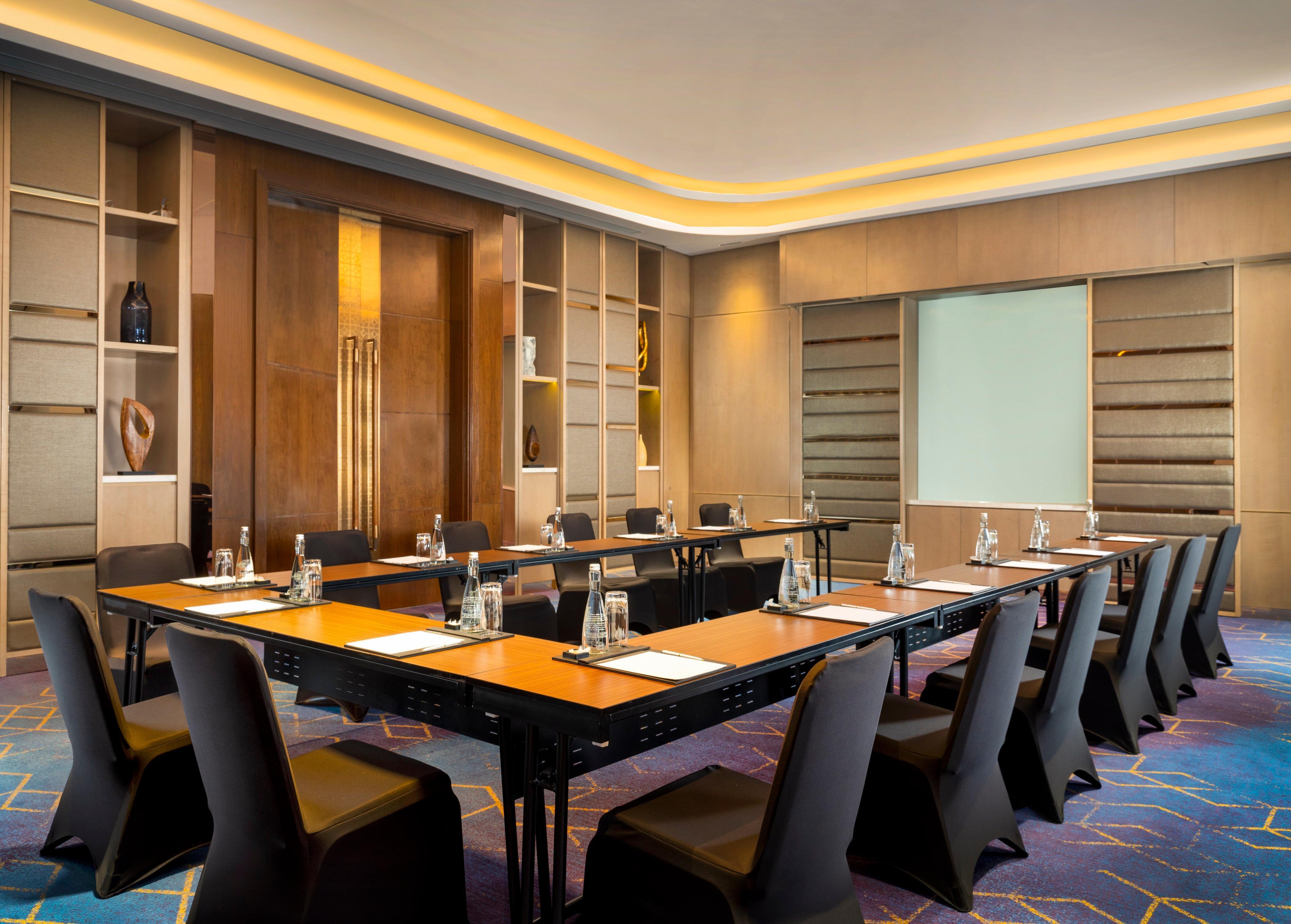 Intercontinental Hotels Jakarta Pondok Indah By Ihg Exterior photo