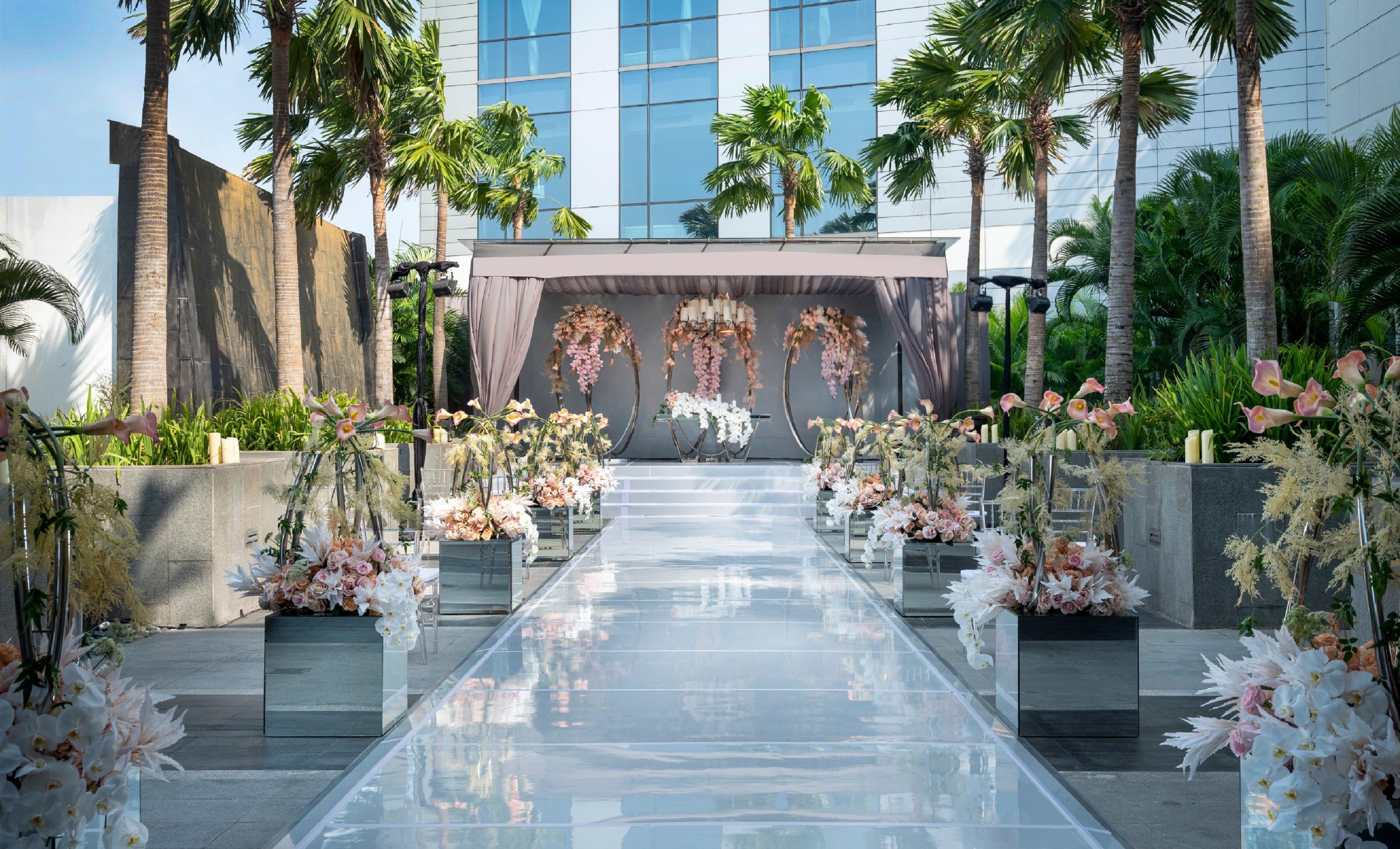 Intercontinental Hotels Jakarta Pondok Indah By Ihg Exterior photo