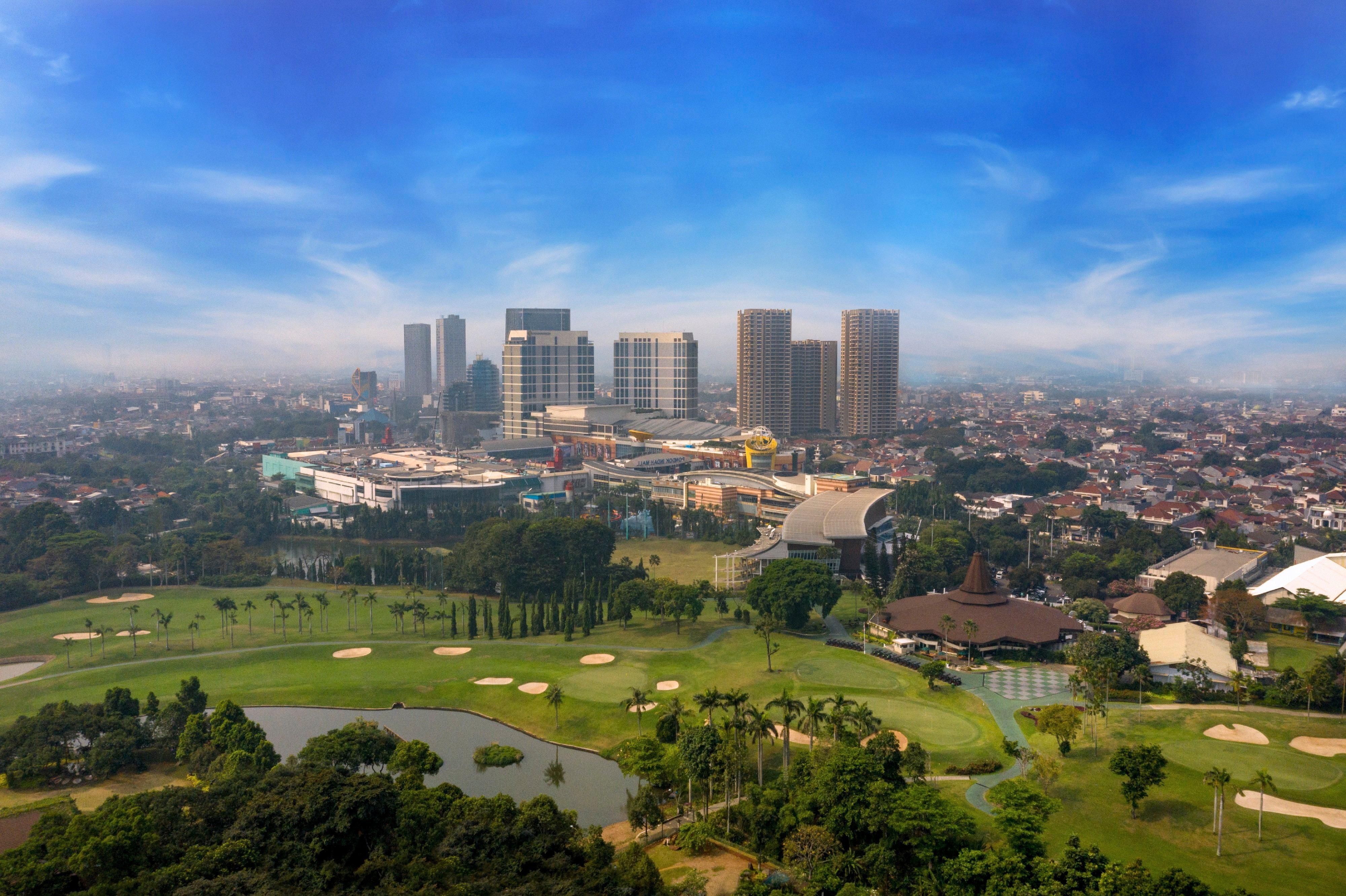 Intercontinental Hotels Jakarta Pondok Indah By Ihg Exterior photo