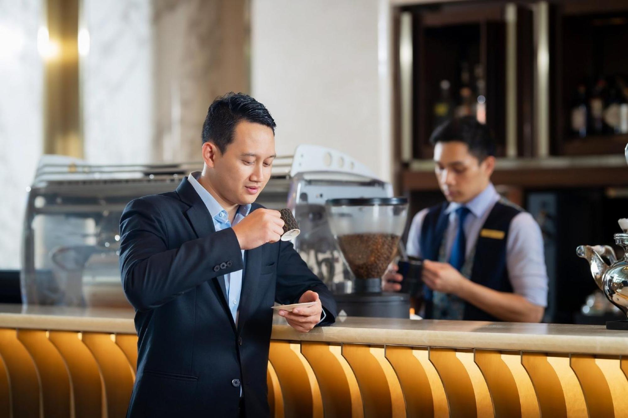 Intercontinental Hotels Jakarta Pondok Indah By Ihg Exterior photo