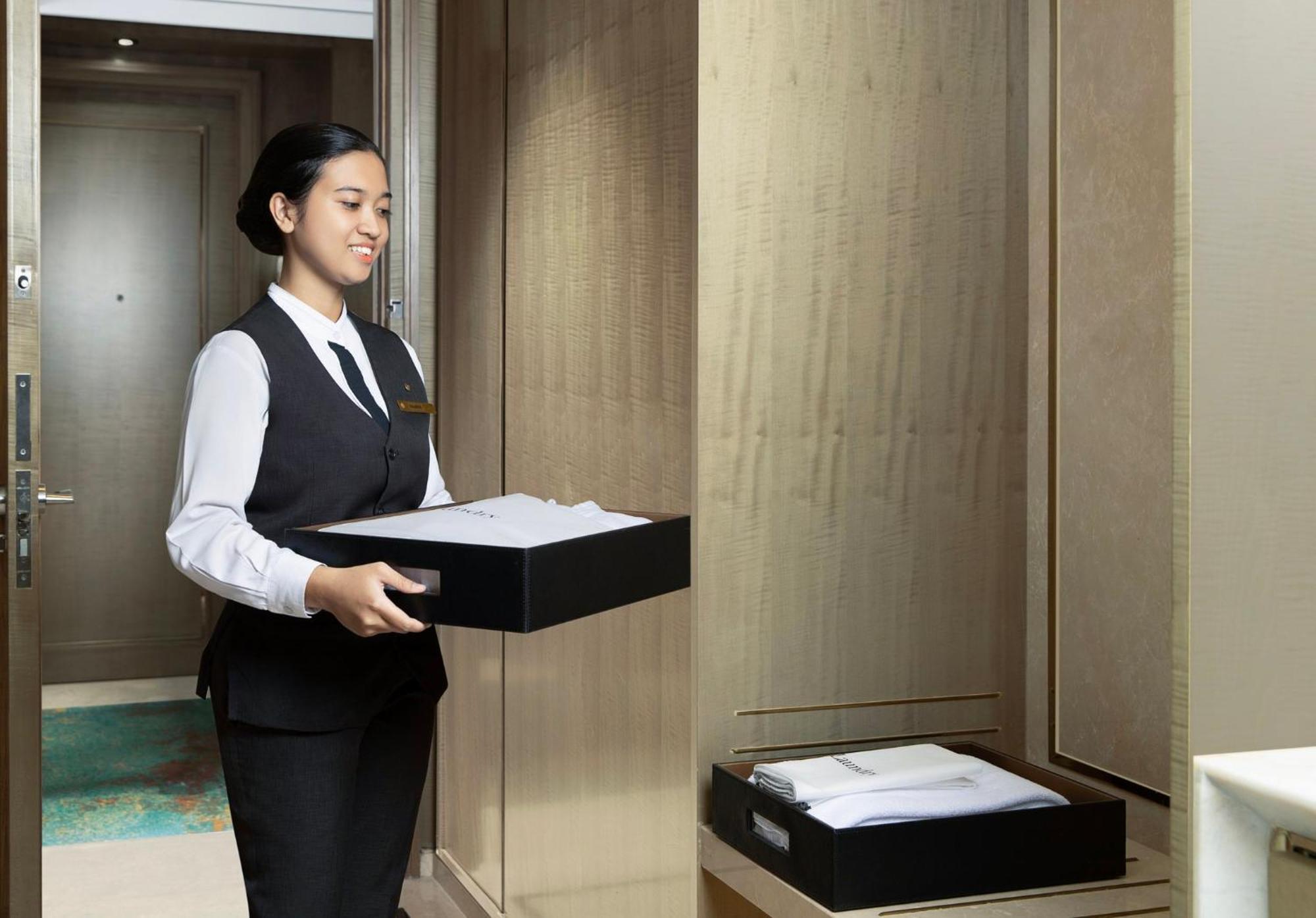 Intercontinental Hotels Jakarta Pondok Indah By Ihg Exterior photo